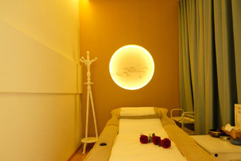 武汉江夏区日式指压的寂静美学：在按压中听见雪落的声音